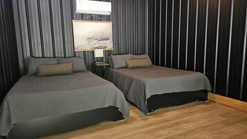 1 habitación, camas con efecto memoria, wifi gratis y ropa de cama