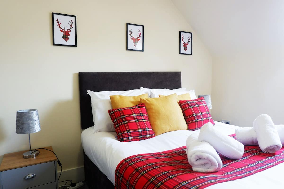 1 bedroom, free WiFi, bed sheets