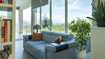 Luxury Villa | Ruang tamu | TV skrin rata, mainan, lantai dipanaskan