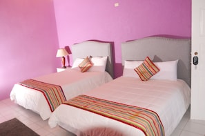 Family Villa, 1 Bedroom - vision with dreams villa (Runaway Bay)