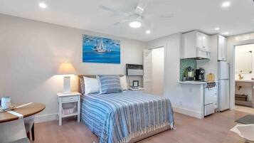 1 camera, ferro/asse da stiro, culla da viaggio, Wi-Fi