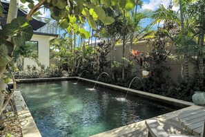 Pool - Charming Studio w/Pool, One Mile to Beach (Lake Worth)