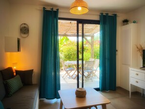 Smart TV - Villa Forana🏡Warm welcome 🧡 heated pool 🌞beach 5' away 🏖️ (Lecci)