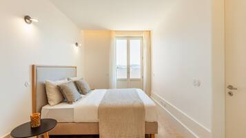 Premium Apartment | Individually decorated, individually furnished, blackout drapes