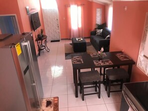 Unclassified image, 3 of 12, button