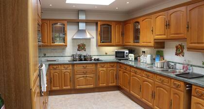 A spacious annexe for 4 in beautiful North Dorset.