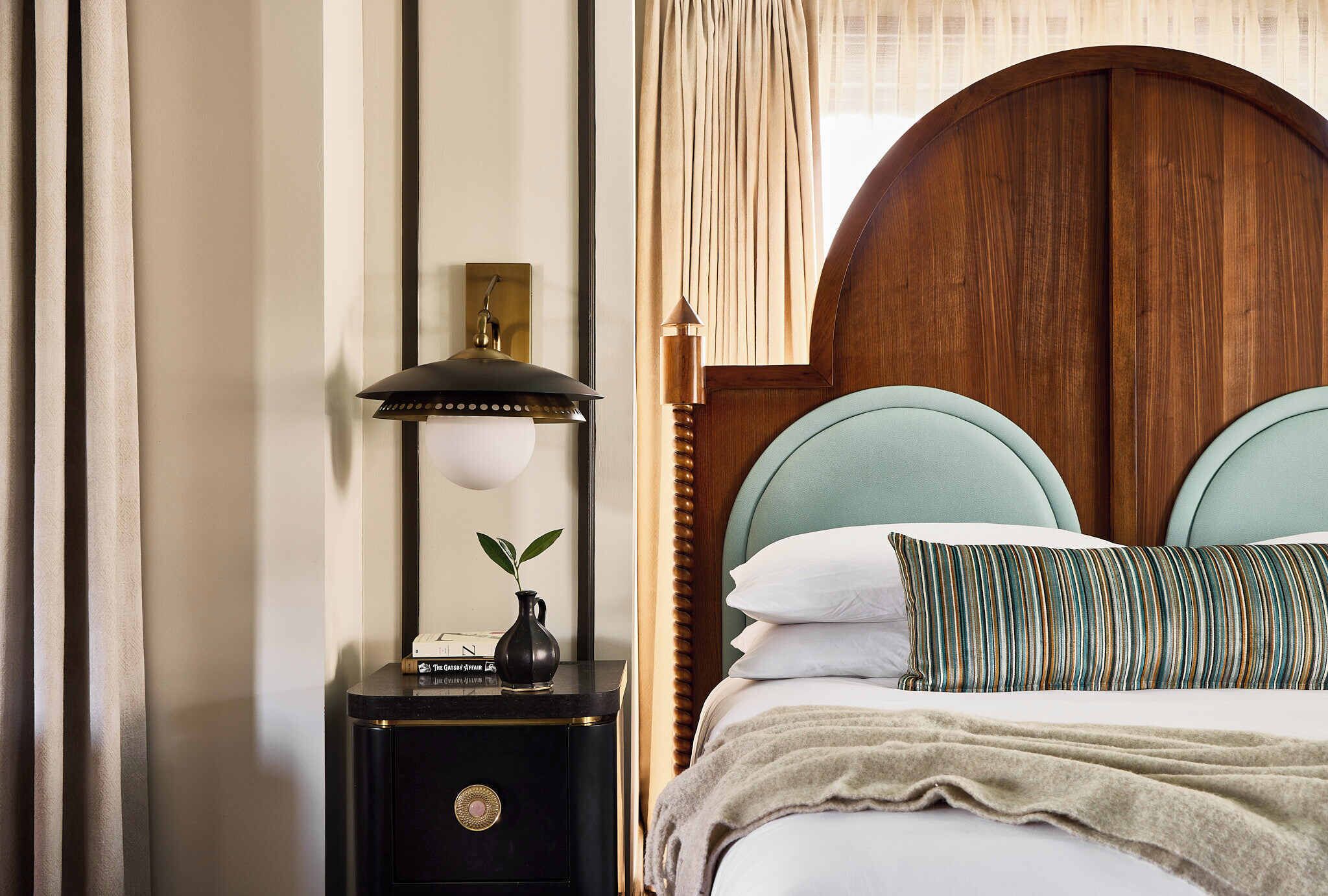 Junior Suite (Redbud)