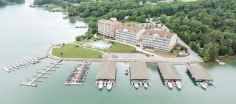 #2203 Pointe - Studio Suite at Mariners SML