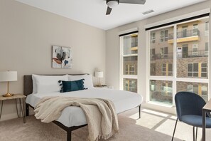 Hypo-allergenic bedding, memory-foam beds, individually decorated - Kasa Rino Denver (Denver)