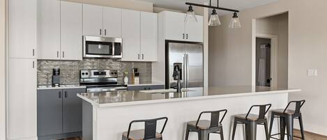 Classic Apartment, Non Smoking (Self Check-in with Virtual Front Desk) | Private kitchen