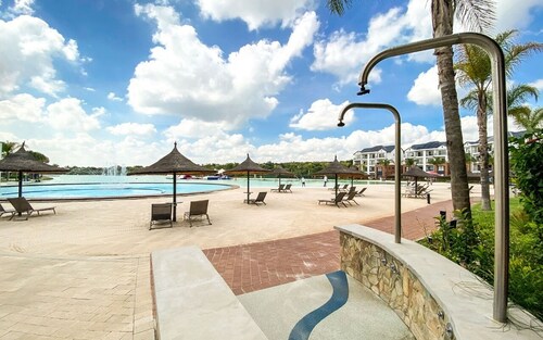 1350 The Blyde Fun Memories.