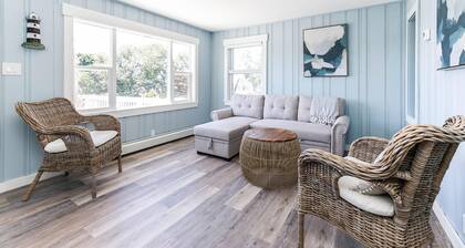 Escape to Onset - Updated cottage close to beaches and boating