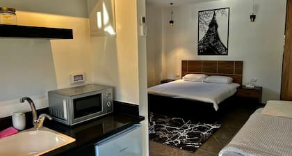 ZOZO Guesthouse