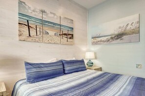 3 室のベッドルーム、アイロン / アイロン台、WiFi、ベッドシーツ