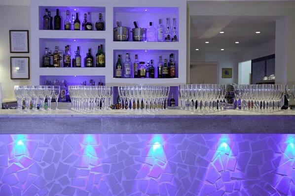 Bar (on property) - Blu Hotel Laconia (Arzachena)