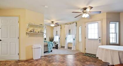 Lovely, Country Apartment, Just Minutes From Town.