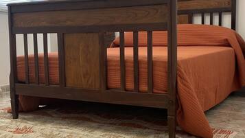 4 camere, ferro/asse da stiro, culla da viaggio, Wi-Fi gratuito