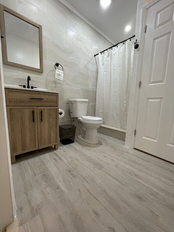 Handdoeken, zeep, shampoo, toiletpapier