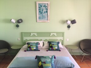 1 dormitorio, tabla de planchar con plancha, cuna de viaje y wifi gratis