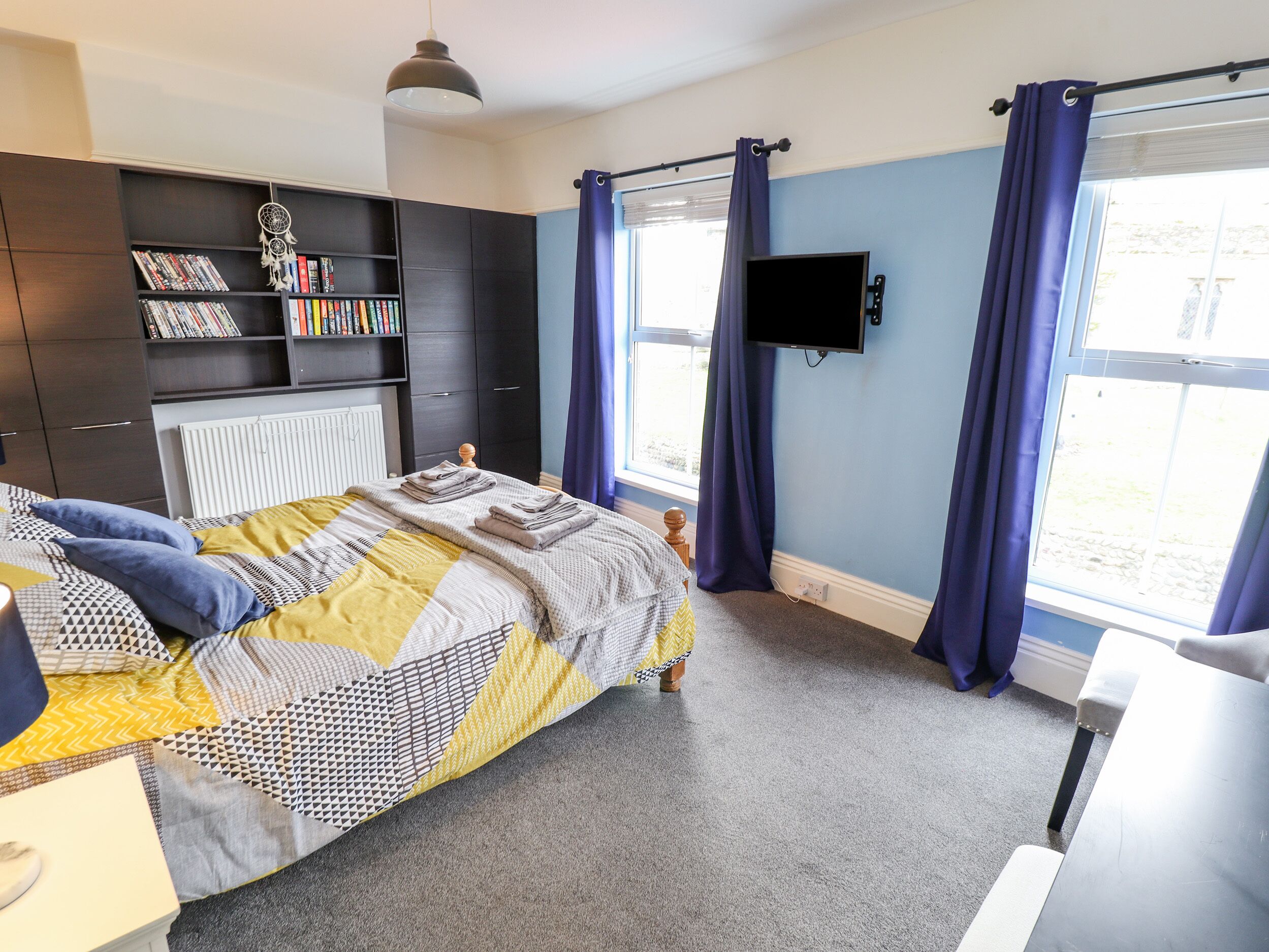3 bedrooms, individually decorated, individually furnished, free WiFi