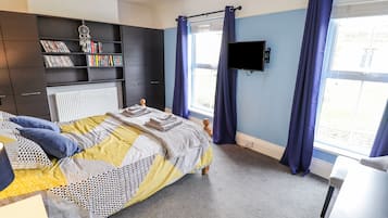 3 bedrooms, individually decorated, individually furnished, free WiFi