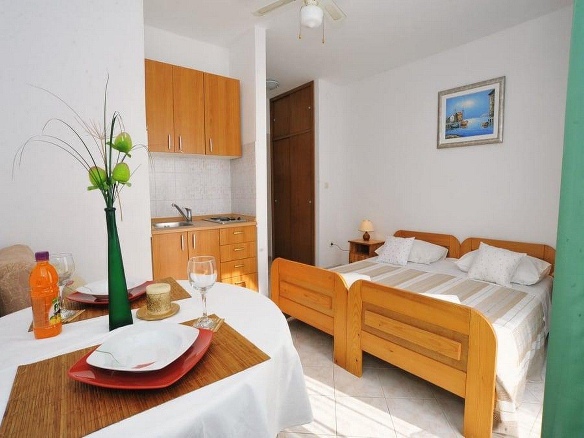 Studio (Studio Apartment with Balcony) | Interior