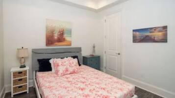 3 sovrum, strykjÀrn/strykbrÀda, wi-fi och sÀngklÀder