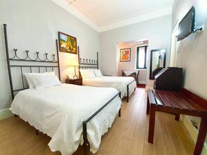 Premium bedding, free cots/infant beds, free WiFi, bed sheets