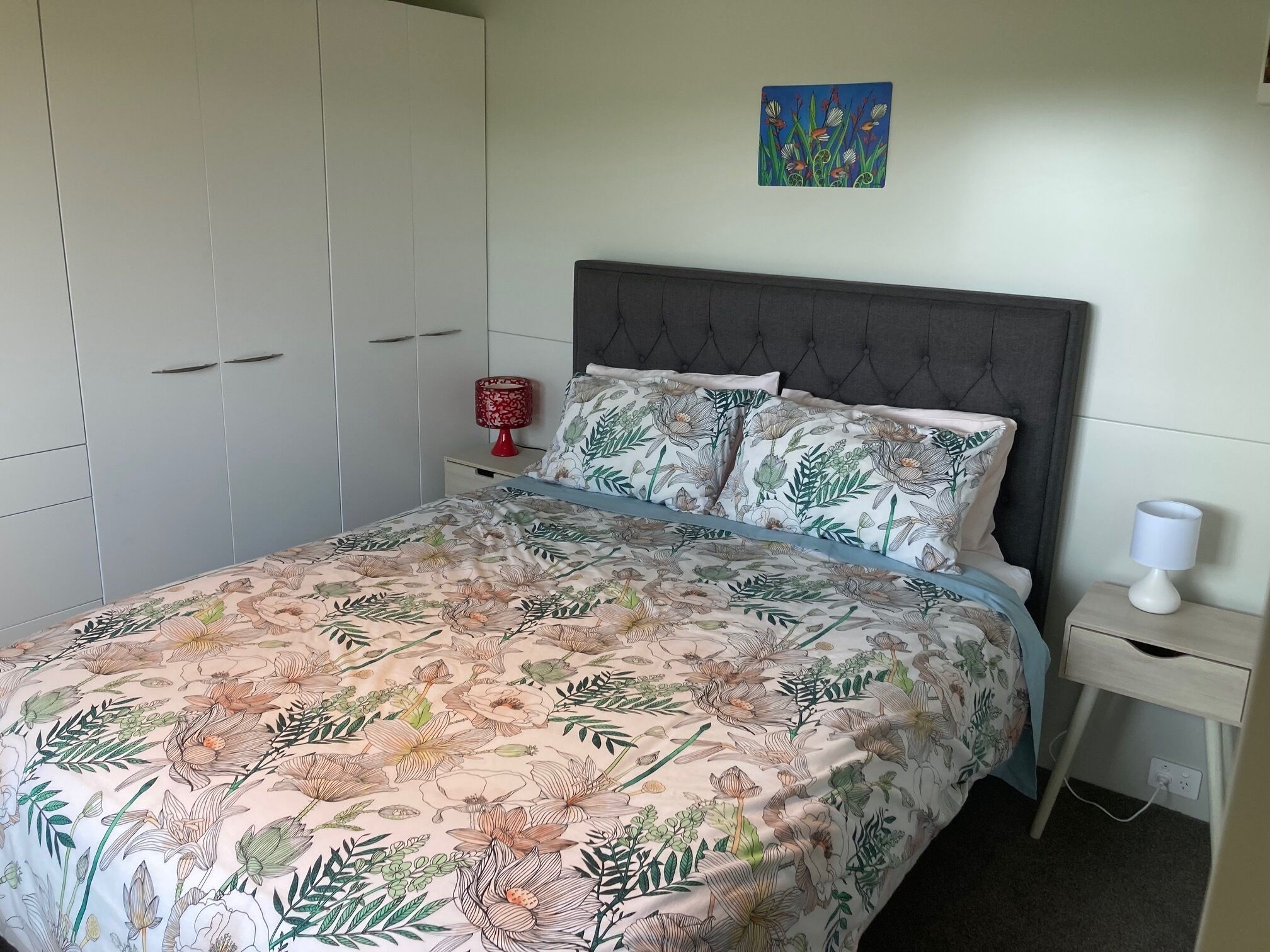 2 Schlafzimmer, Bügeleisen/Bügelbrett, Bettwäsche