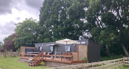 Country Tiny House With spa