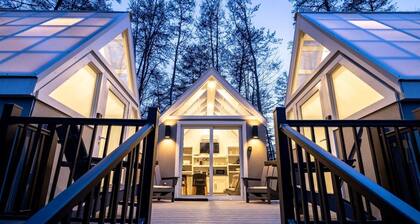 The Glo Haus @ Four Fillies Lodge