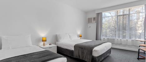 Standardrum - icke-rökare (1 Full & 1 Twin Bed) | Gratis wi-fi och sängkläder