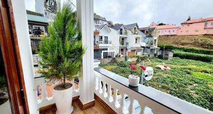 Entire Home: Beautiful, Brand-new built in 2022