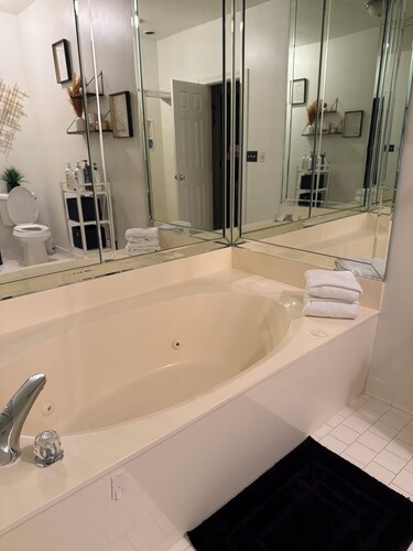 Great Location near Mountain Brook! Only minutes from Downtown!