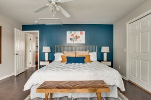 1 habitación, escritorio, tabla de planchar con plancha y wifi gratis
