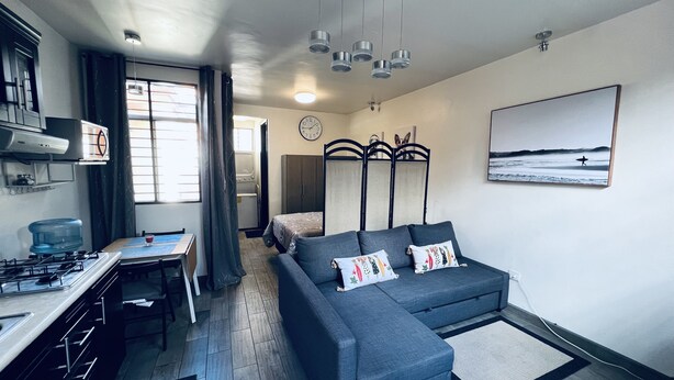 1 bedroom, iron/ironing board, WiFi (free), bed sheets - Cottage Obregon in downtown - Zona Centro (Ensenada)