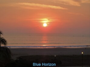 Una playa cerca, toallas de playa