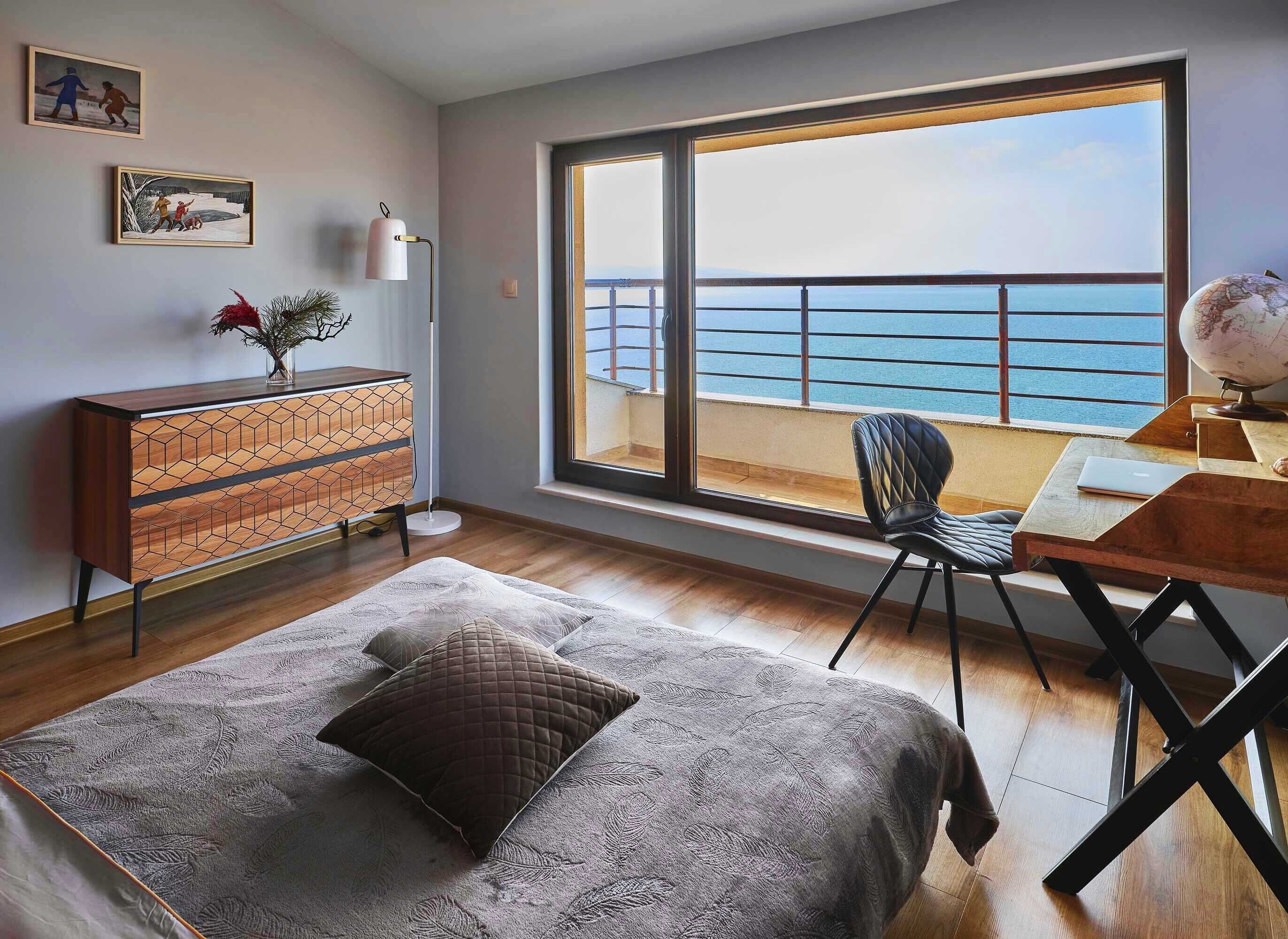 2 chambres, bureau, fer et planche à repasser, Wi-Fi gratuit