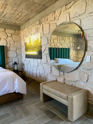 Superior Room | Individually decorated, free WiFi, bed sheets - Dos Aguas Hotel Boutique (Aculco)