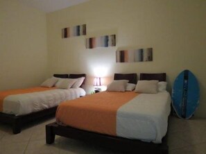 3 多间卧室、熨斗/熨衣板、免费 WiFi、床单