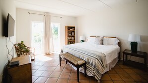 2 Schlafzimmer, Bügeleisen/Bügelbrett, Reisekinderbett, kostenloses WLAN