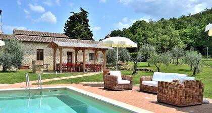 Entire big villa with private pool San Gimignano