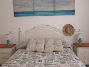 2 bedrooms, bed sheets - APCOSTAS - Zahara de los Atunes - Atlanterra (Zahara de los Atunes)