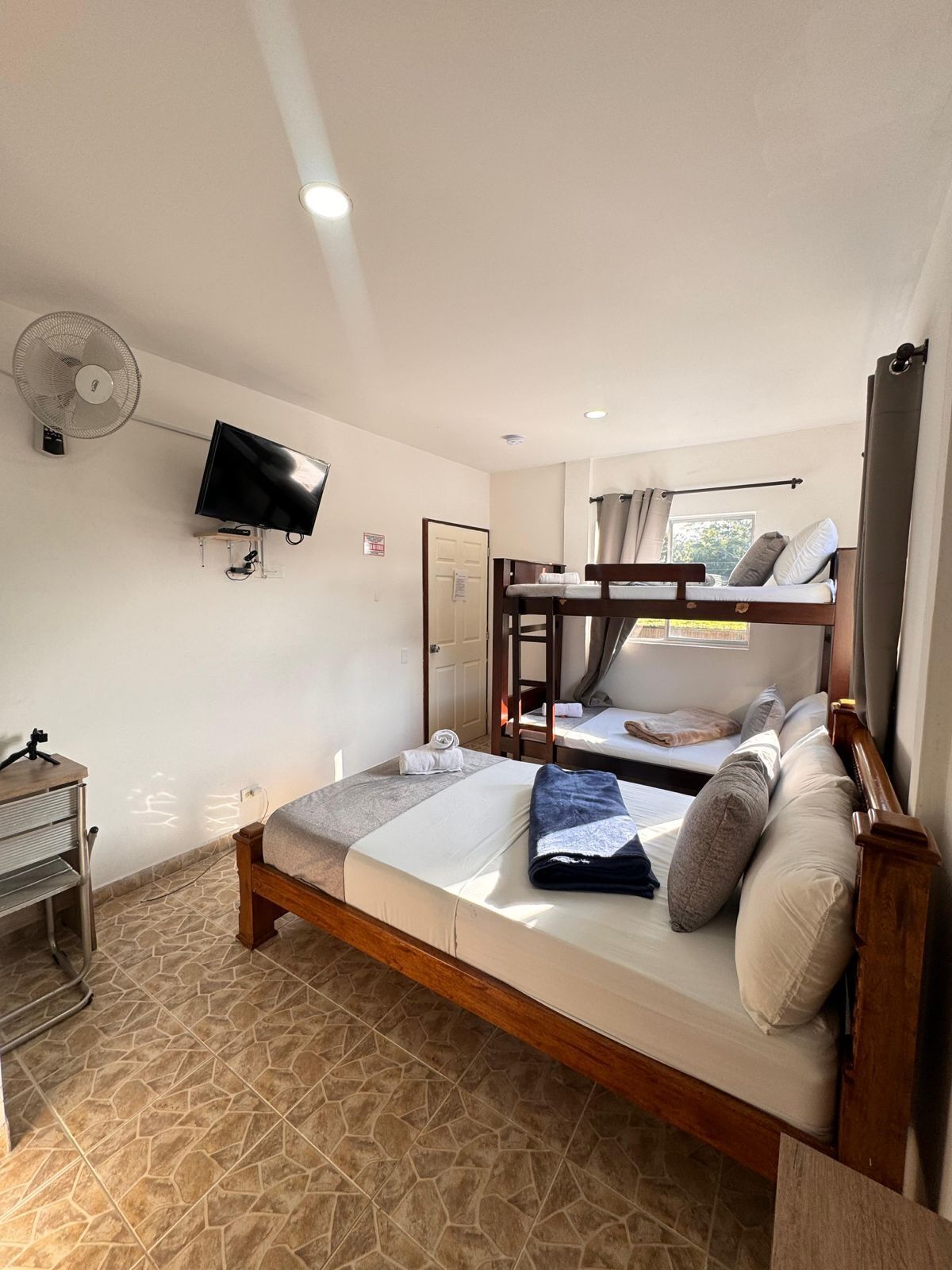 family quadruple room | down duvets, desk, free wifi, bed sheets