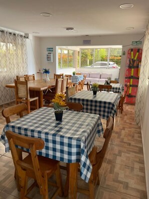 Smart TV 32 pulgadas con canales de televisión por cable, televisión