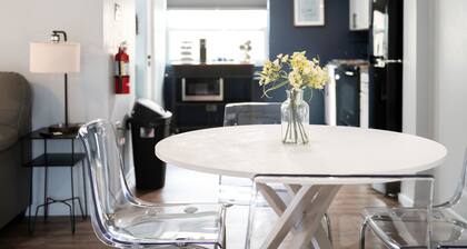 2/1 Spanish Cottage w/ Pool + Pet Friendly