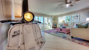 TV, computer monitors - Beachfront Paradise, Retro Twist, Exquisite Views, Private Entrance, EV Car Charger!   (Indian Shores)