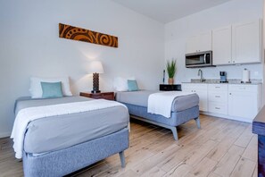 1 bedroom, iron/ironing board, travel cot, WiFi