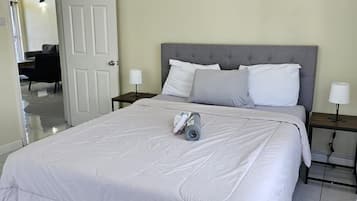 2 bedrooms, desk, iron/ironing board, free WiFi