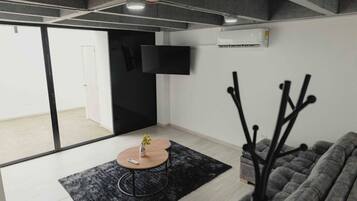 Smart-tv en een stereo